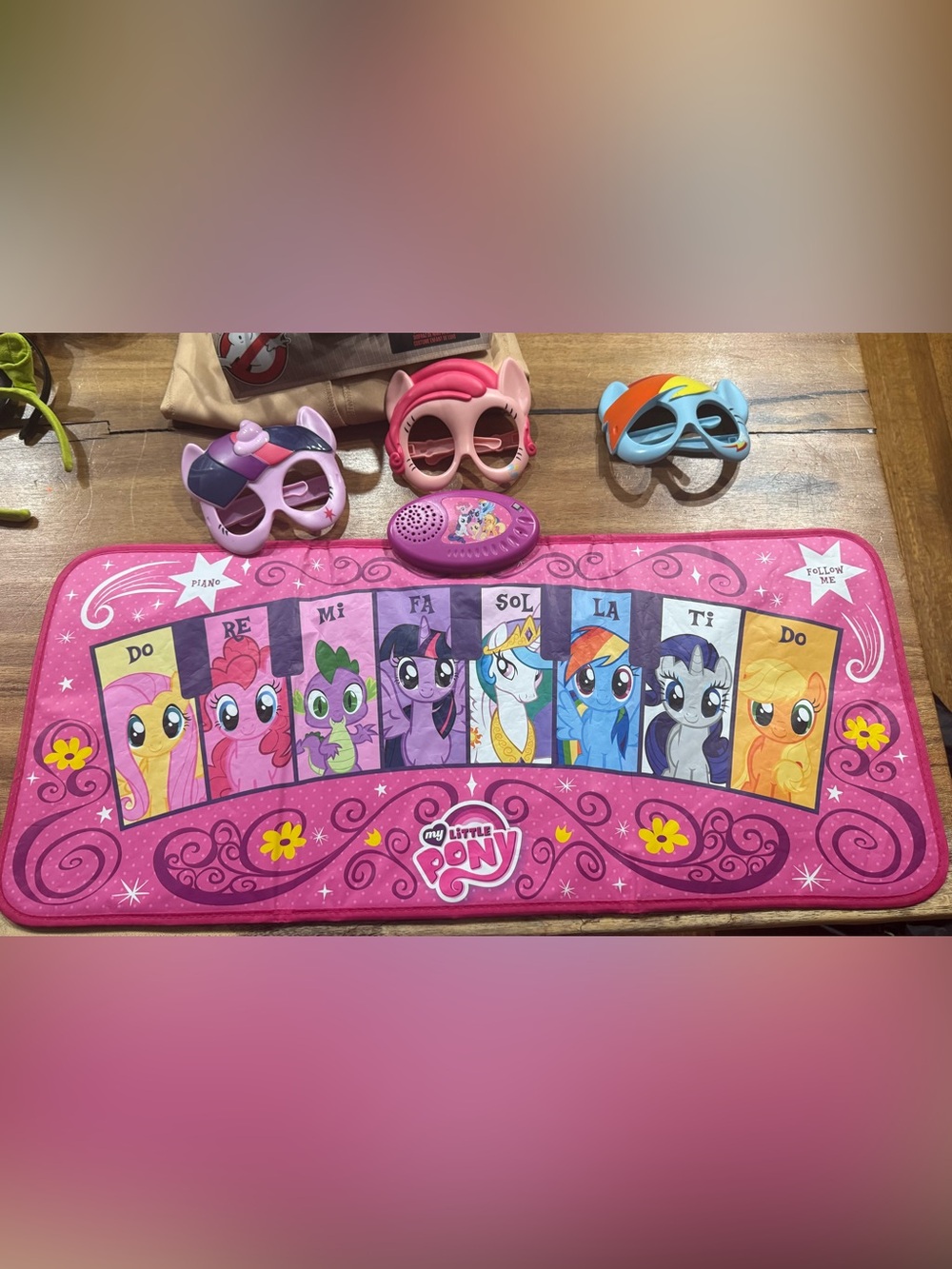 MY LITTLE PONY “ROCKIN’ PONY” ROCK STAR BUNDLE COSPLAY MASKS & ELECTRONIC PIANO